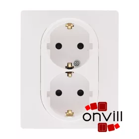   Legrand 764544, Niloé 2X2P+F Csatlakozóaljzat Biztonsági Zsaluval, Egybeépített Burkolattal és Kerettel, Csavaros Vezetékbekötéssel, Fehér