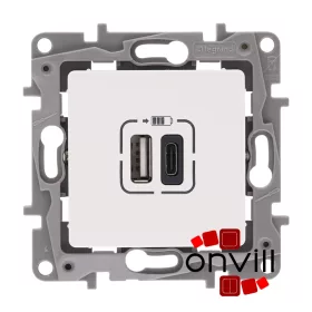  Legrand 764597, Niloé Kettős USB-A+USB-C Töltőaljzat, Beépített Tápegységgel, Fehér