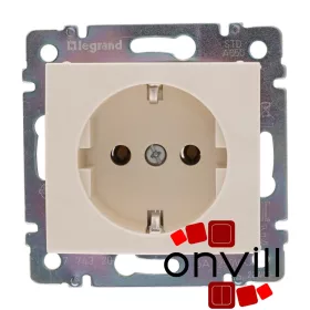   Legrand 774320, Valena 2P+F Csatlakozóaljzat Biztonsági Zsalu Nélkül, Csavaros Vezetékbekötéssel, Elefántcsont