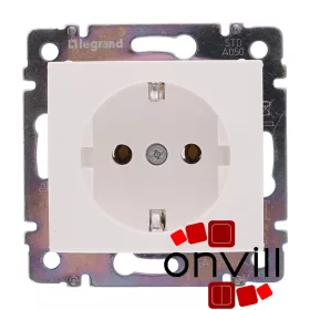   Legrand 774420, Valena 2P+F Csatlakozóaljzat Biztonsági Zsalu Nélkül, Csavaros Vezetékbekötéssel, Fehér