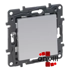   Legrand 863309, Niloé Step Egypólusú Nyomó, 6 A, Alumínium