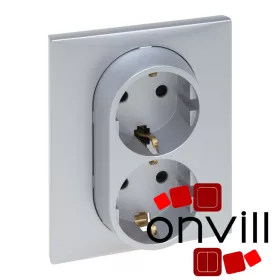   Legrand 863322, Niloé Step2X2P+F Csatlakozóaljzat Biztonsági Zsaluval, Egybeépített Burkolattal és Kerettel, Rugós Vezetékbekötéssel, Alumínium