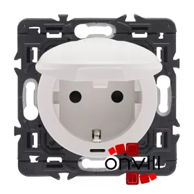   Legrand Céliane 2P+F csatlakozóaljzat biztonsági zsaluval, csapófedéllel, csavaros, fehér CF067161CS-HK