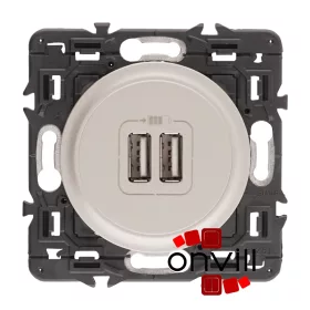   Legrand Céliane kettős USB-A töltőaljzat, beépített tápegységgel - 5 V - 2400 mA, burkolattal, titánium CT067462-K