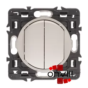   Legrand Céliane kettős egypólusú nyomó, titánium CF2X067032-HK