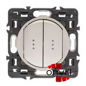   Legrand Céliane kettős egypólusú nyomó, jelzőfénnyel, titánium CT2X067032JF-CS